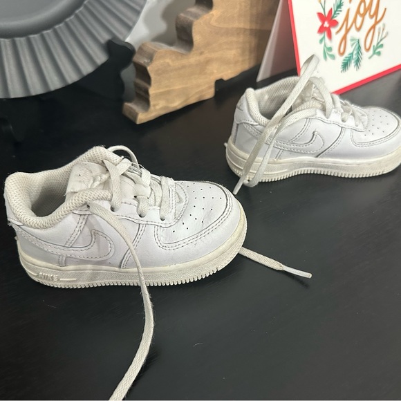 Toddler Air Force One’s - Picture 1 of 4